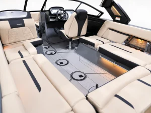 2022-mastercraft-x24-141026-image7.webp