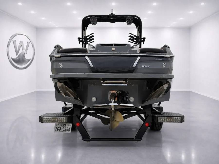 2022-mastercraft-x24-141026-image8.webp