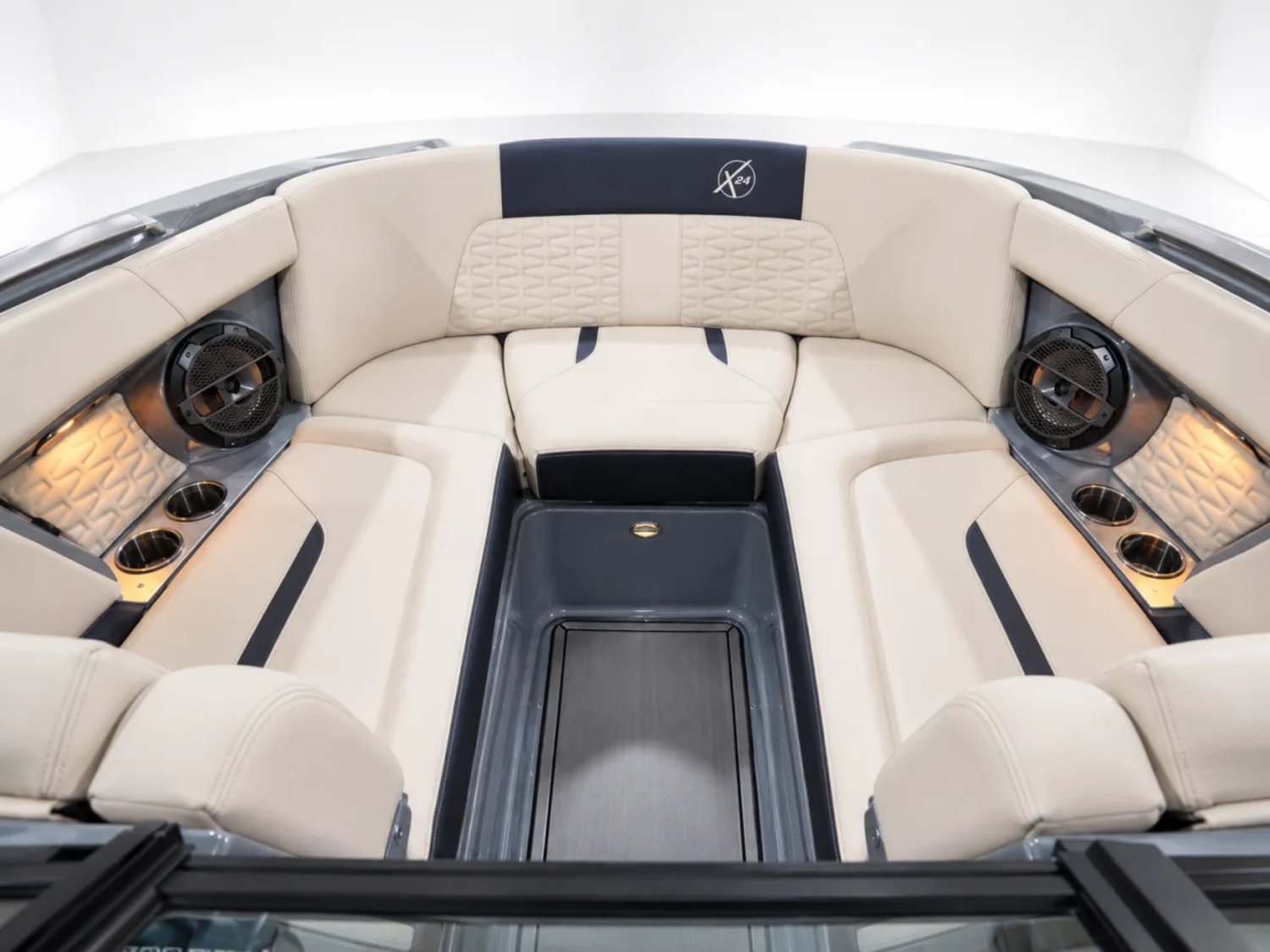 2022 Mastercraft X24