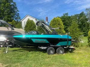 2020-malibu-wakesetter-vtx-141045-image0.webp