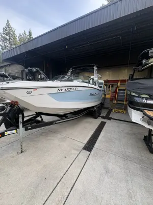 2022-mastercraft-x24-141058-image4.webp