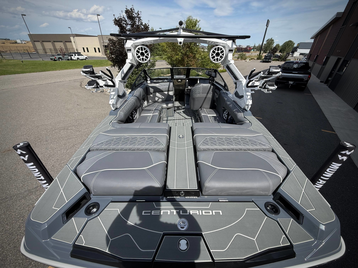 2027 Centurion Ri230