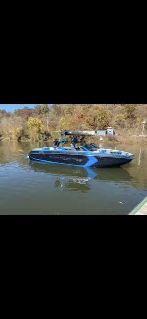 2016-nautique-g25-141114-image0.webp