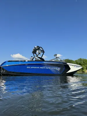 2016-nautique-g23-141125-image0.webp