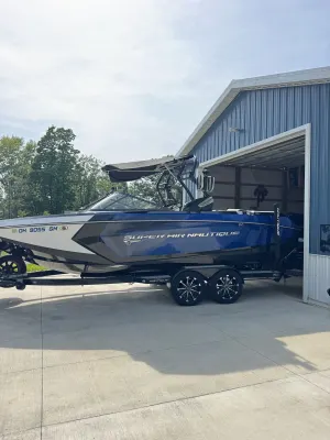 2016-nautique-g23-141125-image2.webp