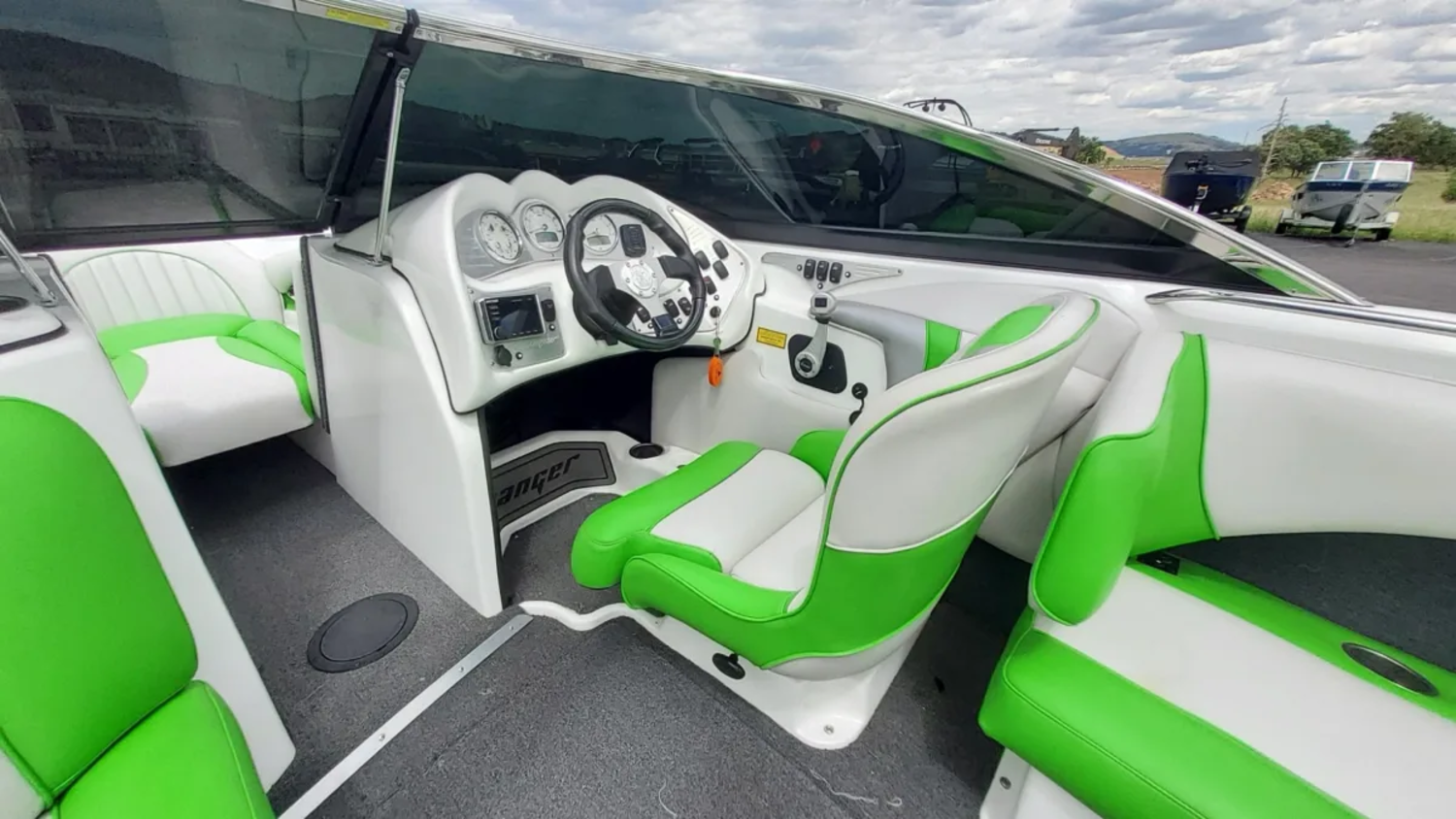2018 Sanger 237 SX