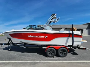 2023-mastercraft-xt22-141133-image0.webp