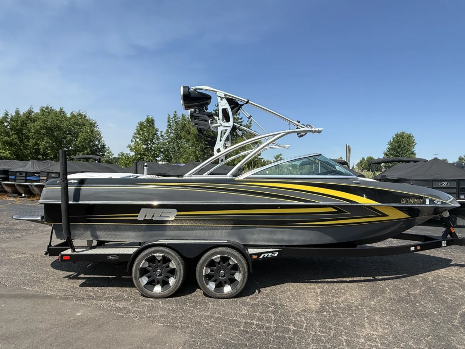 2008 MB B52 V23