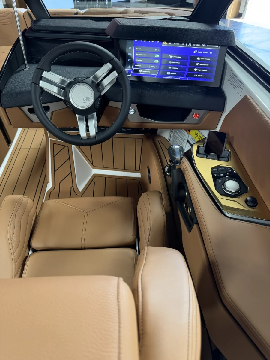 2026-nautique-g23-141161-image2.webp