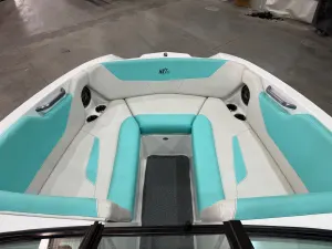 2020-mastercraft-nxt22-141181-image10