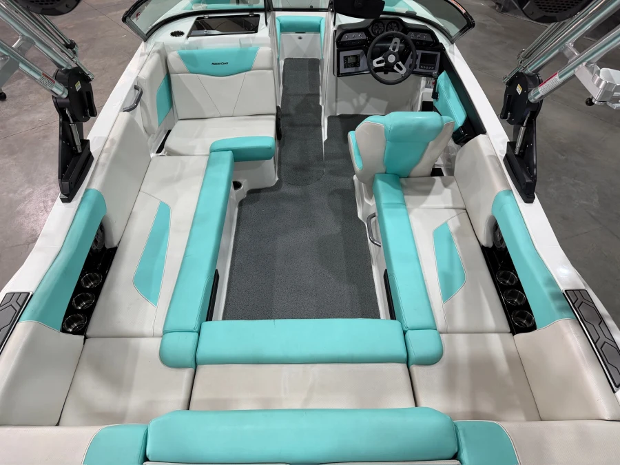2020-mastercraft-nxt22-141181-image20