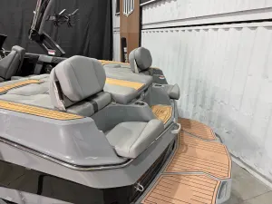 2022-mastercraft-xt22-141182-image19