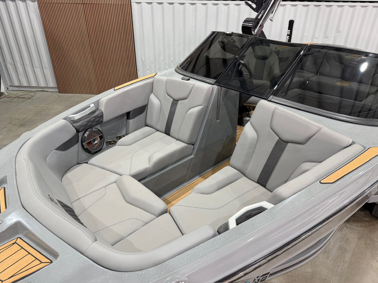2022 MASTERCRAFT XT22
