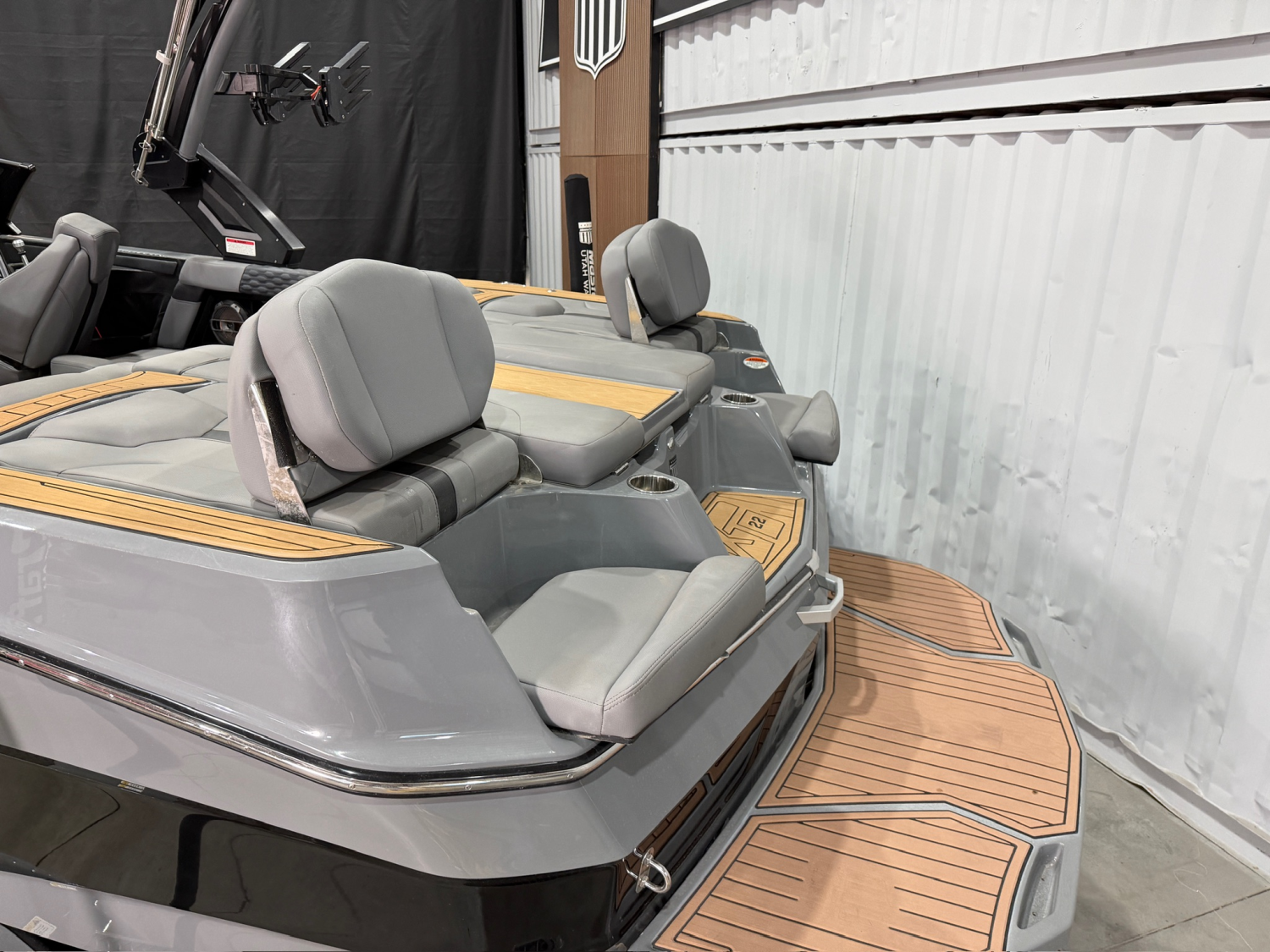 2022 MASTERCRAFT XT22