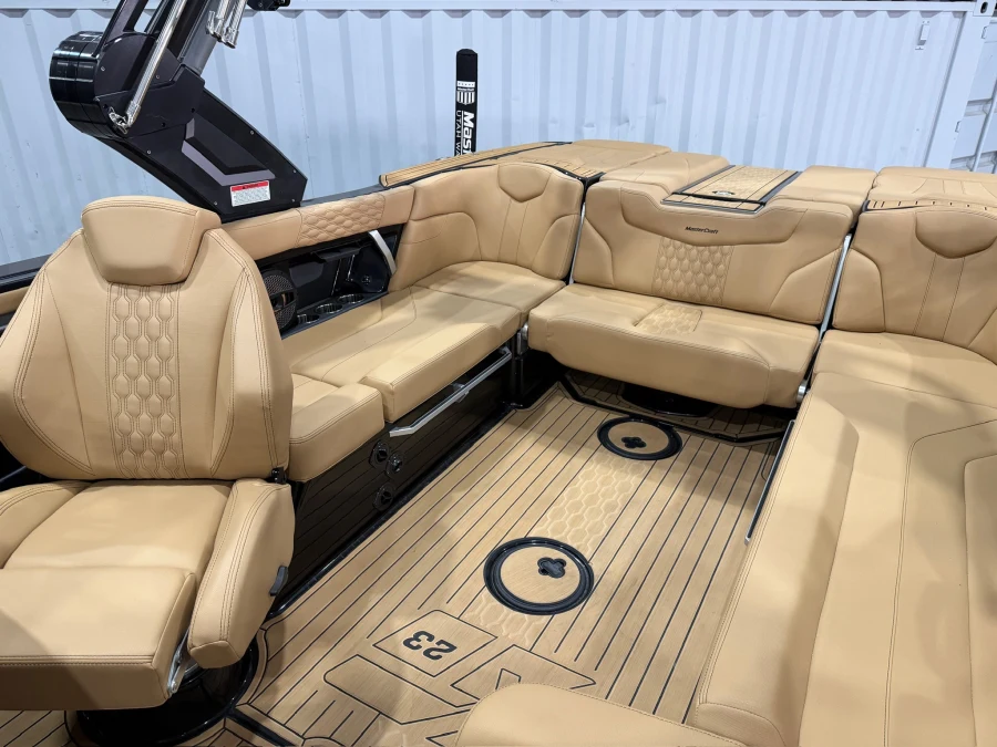 2023-mastercraft-xt23-141183-image12