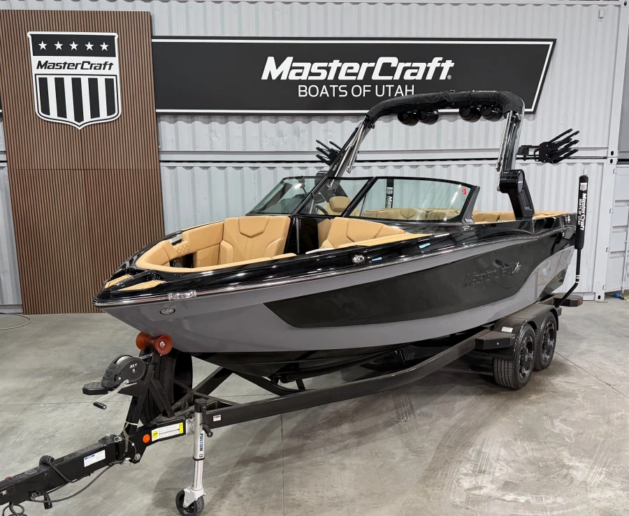 2023-mastercraft-xt23-141183-image16