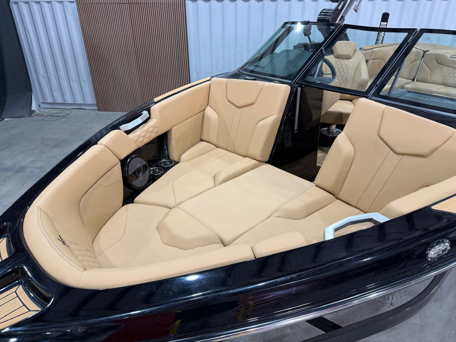 2023 MASTERCRAFT XT23