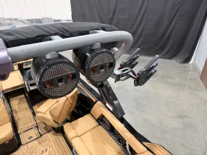 2023-mastercraft-xt23-141183-image7