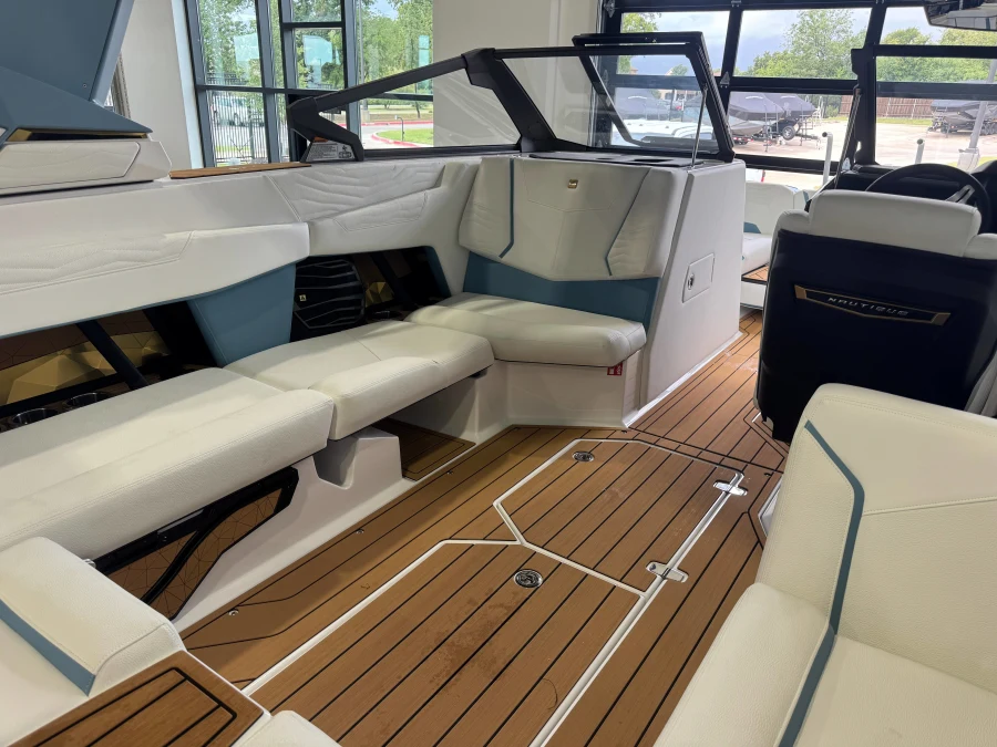 2027-nautique-g23-141185-image14