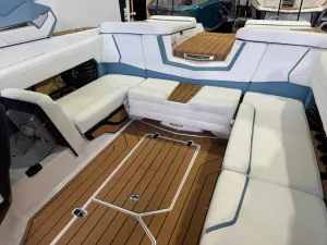 2027-nautique-g23-141185-image15