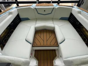 2027-nautique-g23-141185-image17