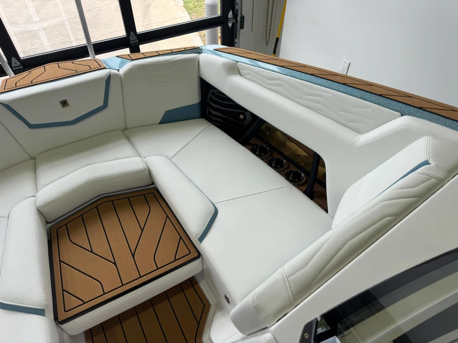 2027-nautique-g23-141185-image18