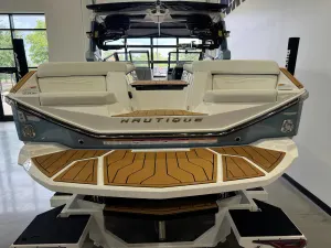 2027-nautique-g23-141185-image8