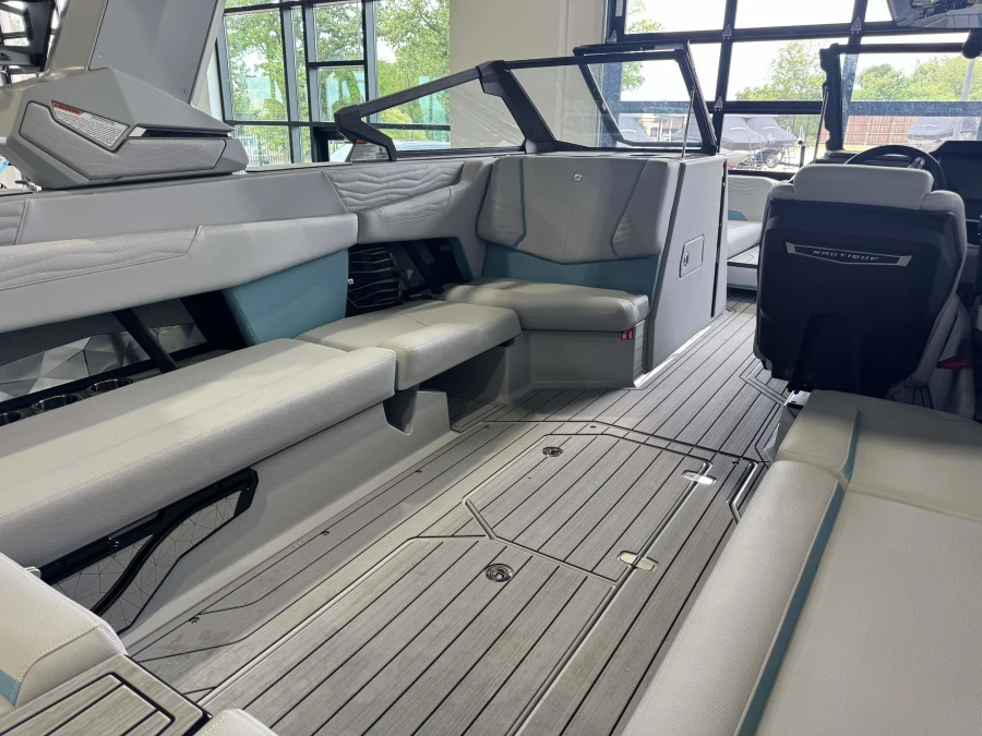 2027-nautique-g25-141186-image15