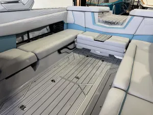 2027-nautique-g25-141186-image16