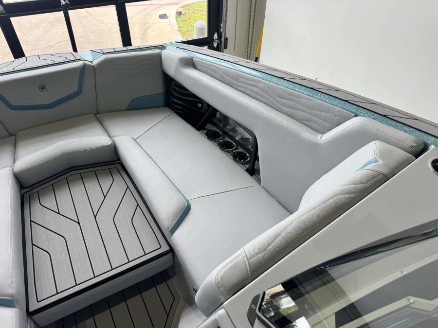 2027-nautique-g25-141186-image19