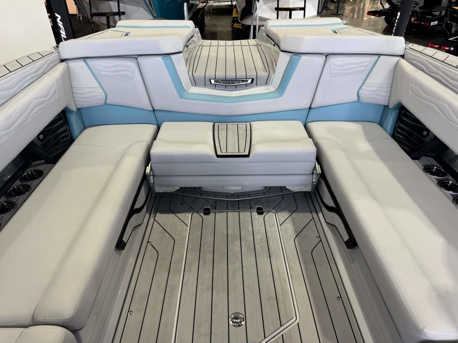 2027-nautique-g25-141186-image28