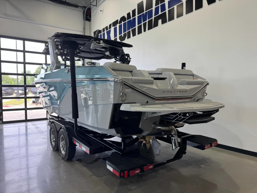 2027-nautique-g25-141186-image5
