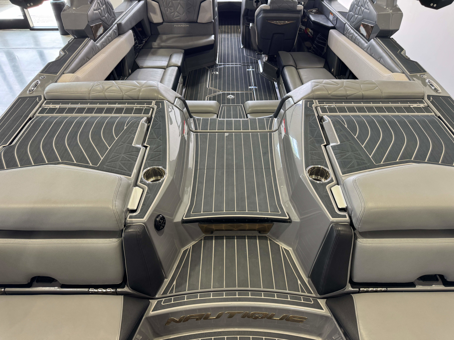2022 Nautique Super Air Nautique G23 Paragon