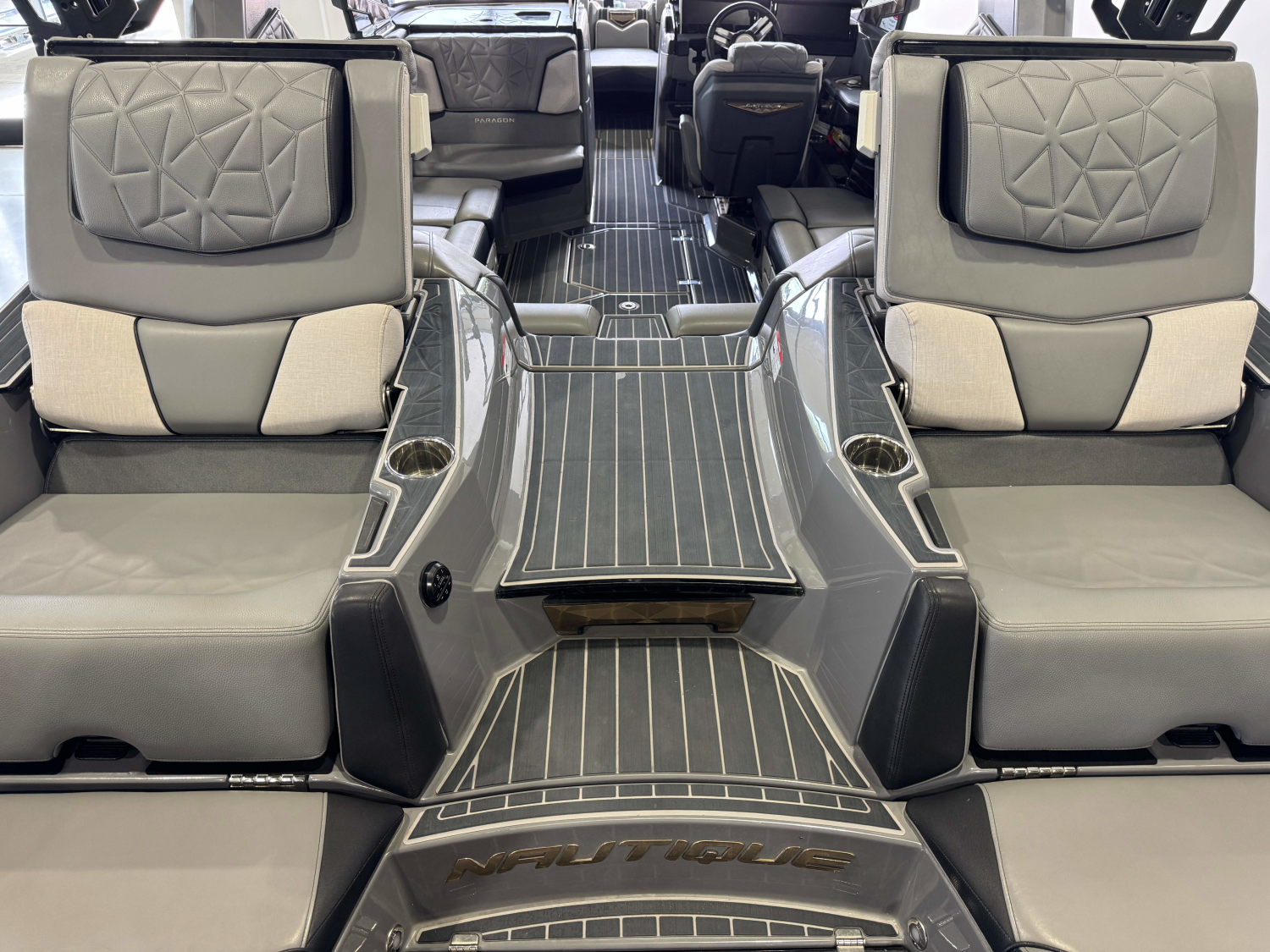 2022 Nautique Super Air Nautique G23 Paragon