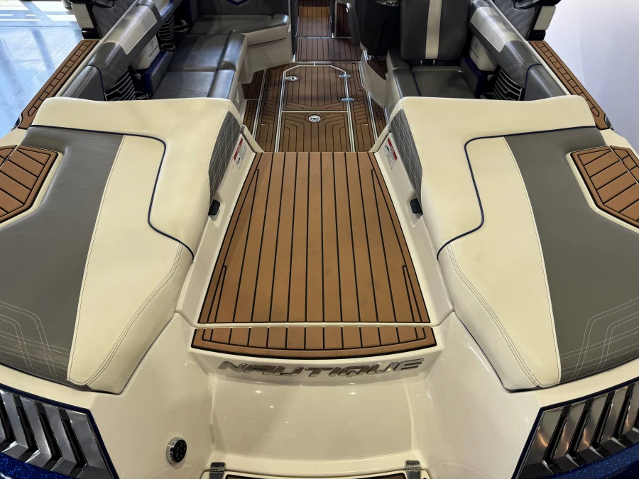 2016-nautique-g23-141188-image10
