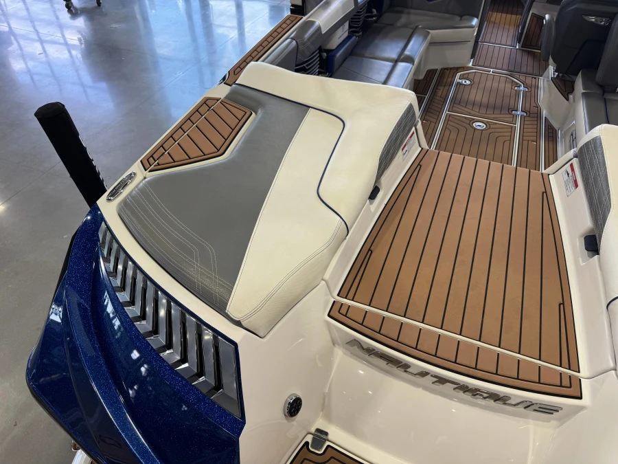 2016-nautique-g23-141188-image12