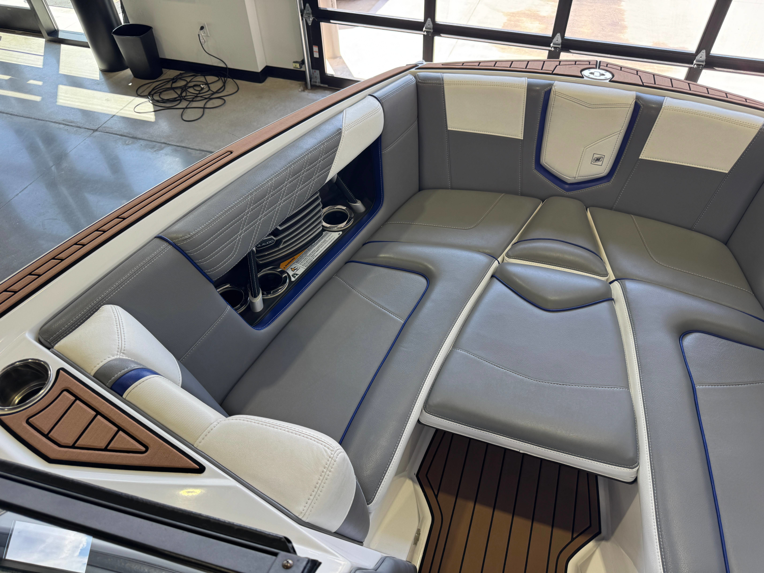 2016 Nautique Super Air Nautique G23