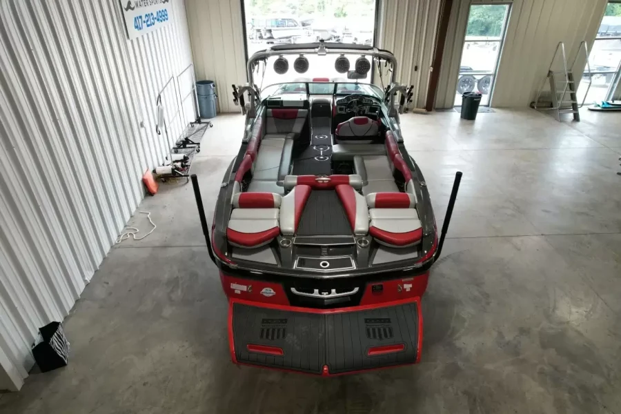 2014-mastercraft-x46-141190-image15