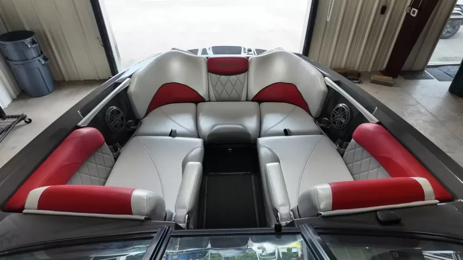 2014-mastercraft-x46-141190-image27