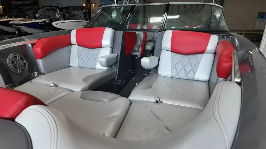 2014-mastercraft-x46-141190-image30