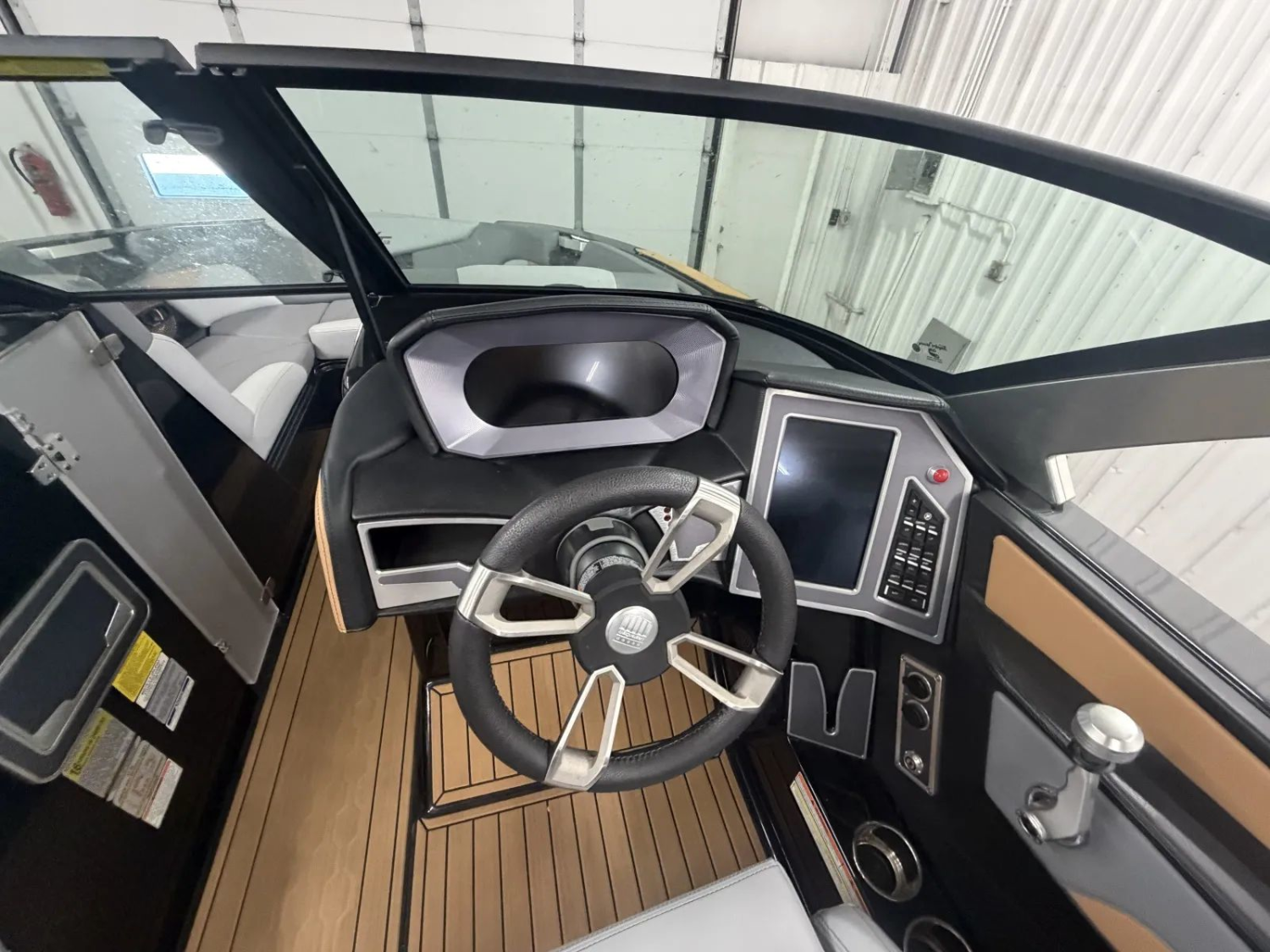 2023 MASTERCRAFT XT22