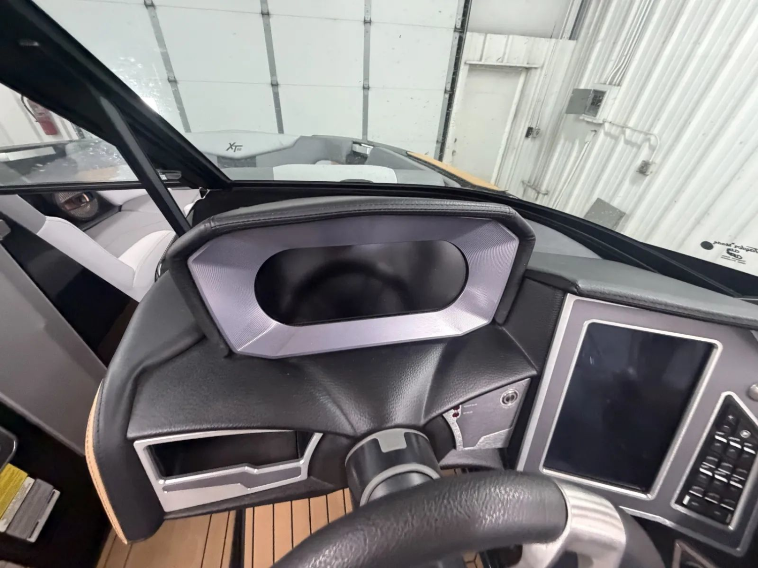 2023 MASTERCRAFT XT22