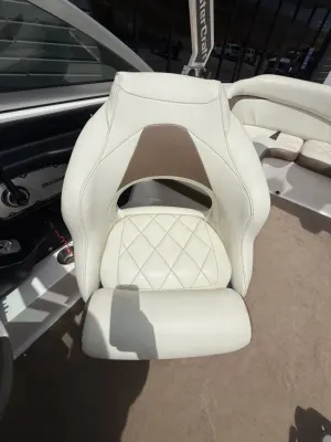 2010-mastercraft-x35-141194-image7