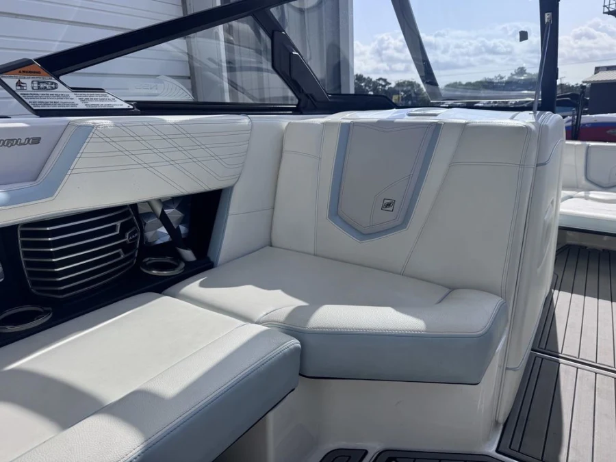 2019-nautique-g23-141196-image12