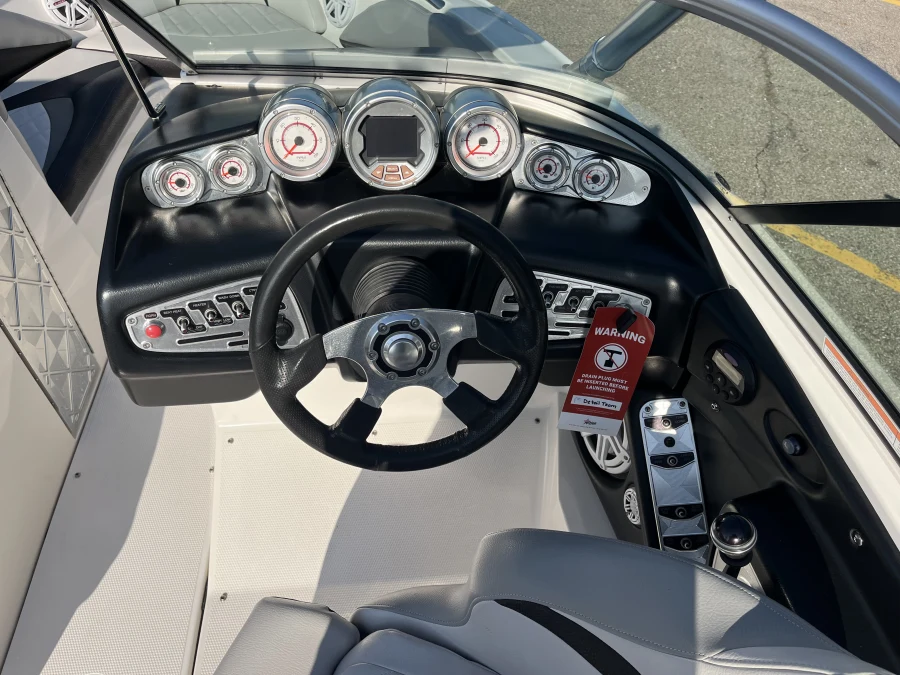 2009-mastercraft-x15-141197-image13