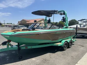 2022-nautique-gs20-141199-image4