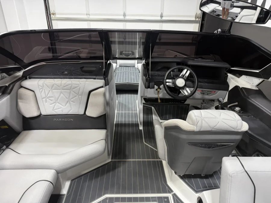 2022-nautique-g25-paragon-141226-image4.webp