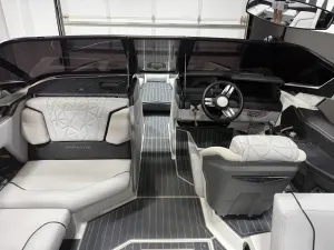 2022-nautique-g25-paragon-141226-image4.webp