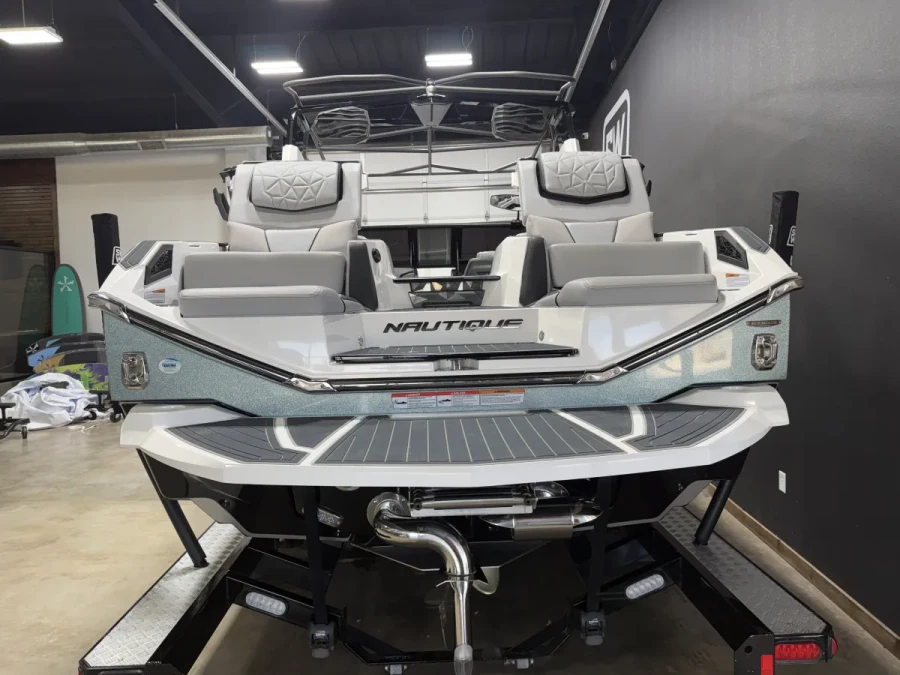 2022-nautique-g25-paragon-141226-image9.webp