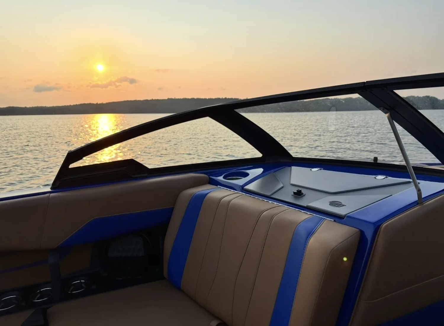 2023 Malibu Boats Wakesetter 22 LSV